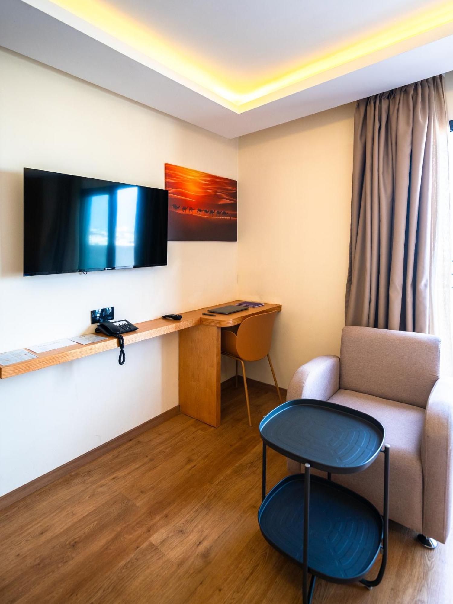 Unico Hotel Maarif Casablanca Exterior foto